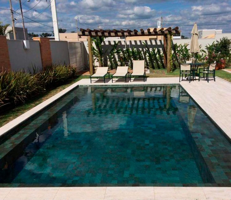 piscina de alvenaria